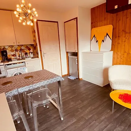 La Clusaz: Cosy 4 Pers, Balcon, Garage - Fr-1-459-241 * ラ・クリュサ